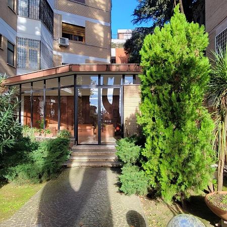 Bnb Rooms And Comfort Rzym Zewnętrze zdjęcie